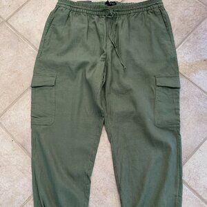 NWT Banana Republic Sz L Petite Green Cargo Jogger Pants